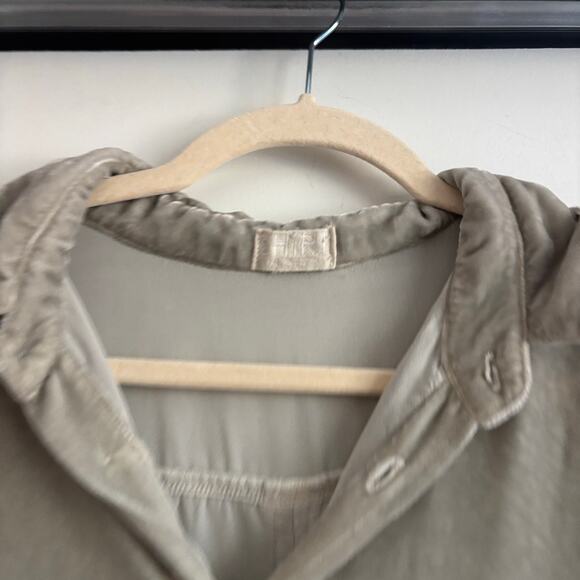 CP Shades Women’s Long Sleeve Button Up Blouse Top Sz L Gray Silk Blend - Picture 4 of 10